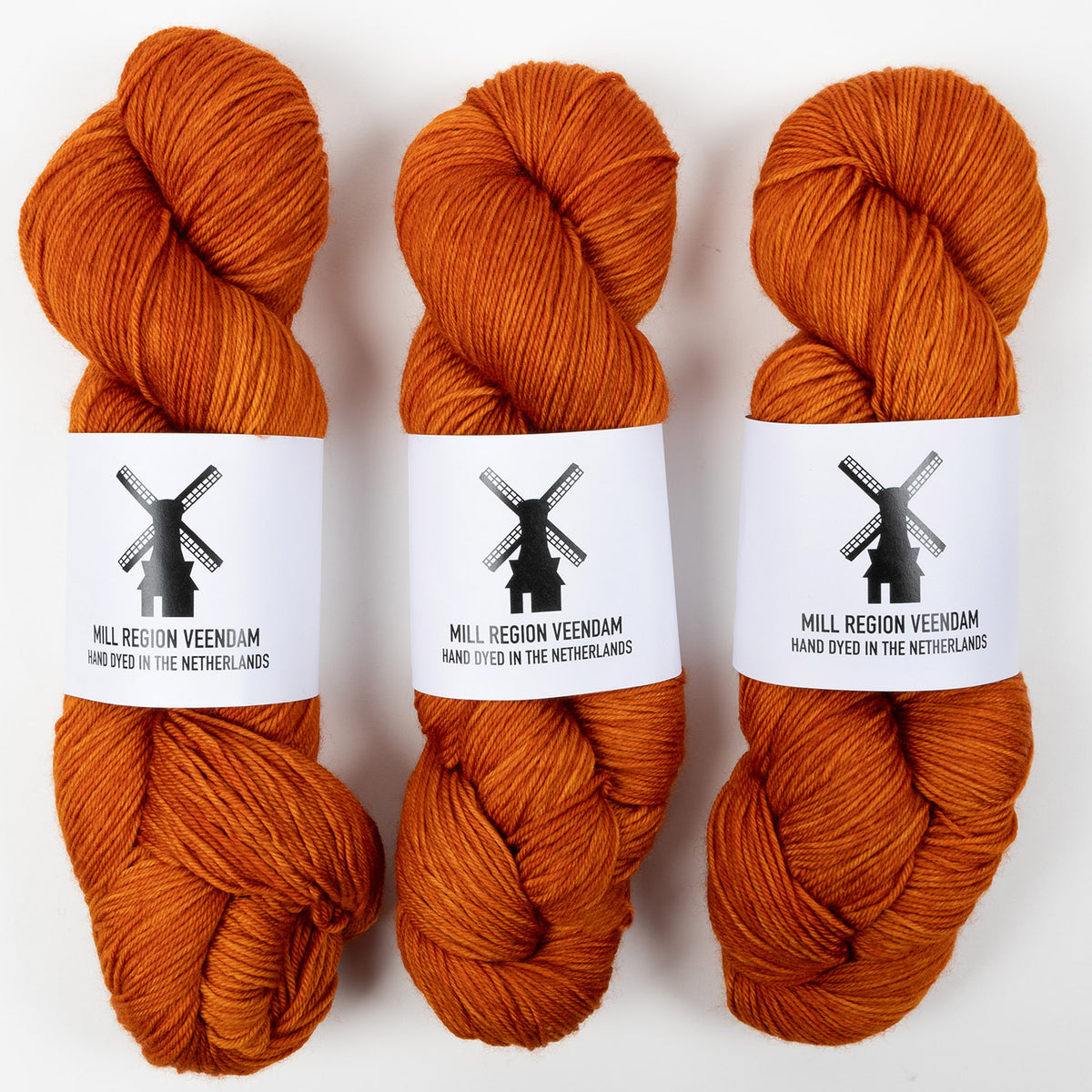 Bresni's Wool BRESNI'S MERINO - CENTRAAL Merino wool Nylon Fingering orange Yarn