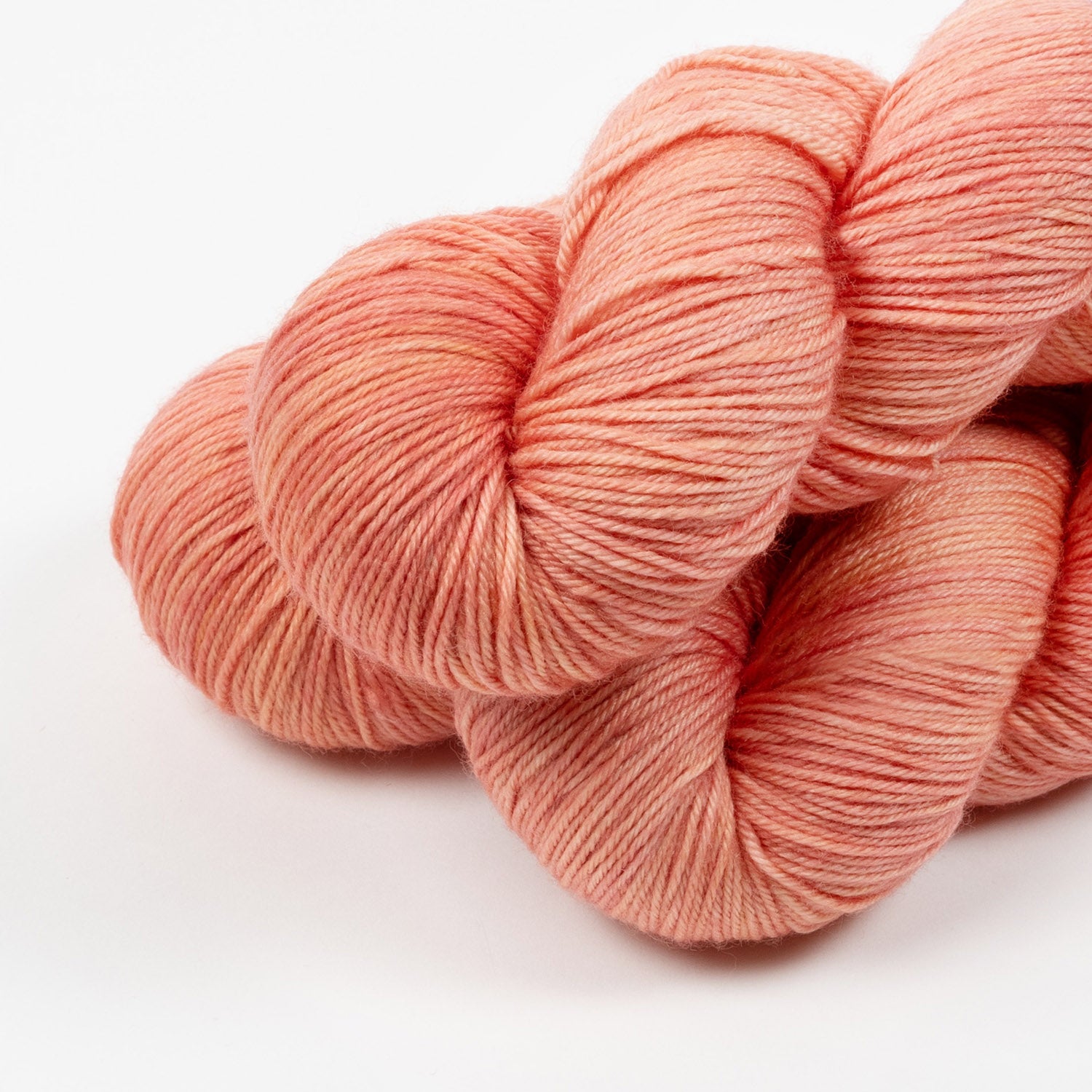 BRESNI'S MERINO - PEACH BEAUTY