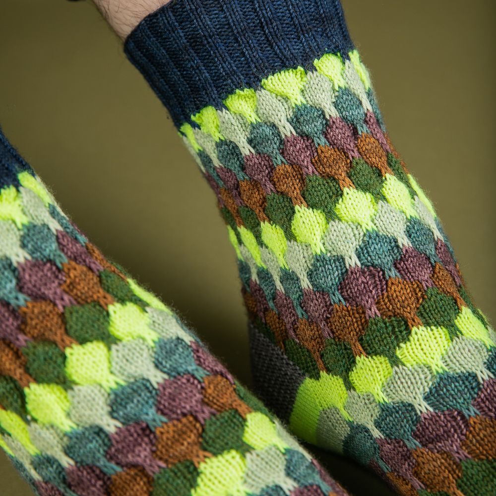 BALLOON FESTIVAL SOCKS PATTERN