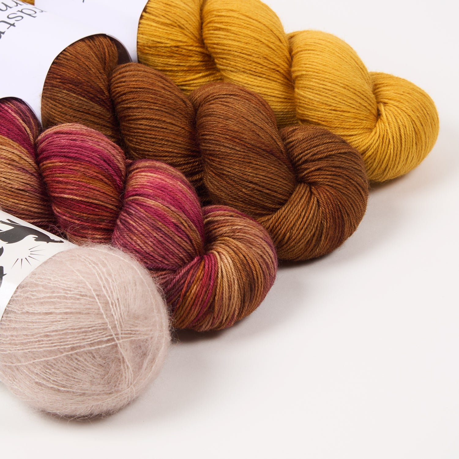 WESTKNITS KIT - GINGER BEE