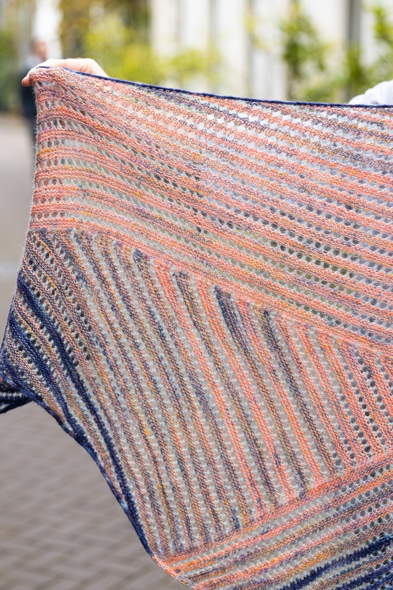BARCELONA BREEZE SHAWL PATTERN