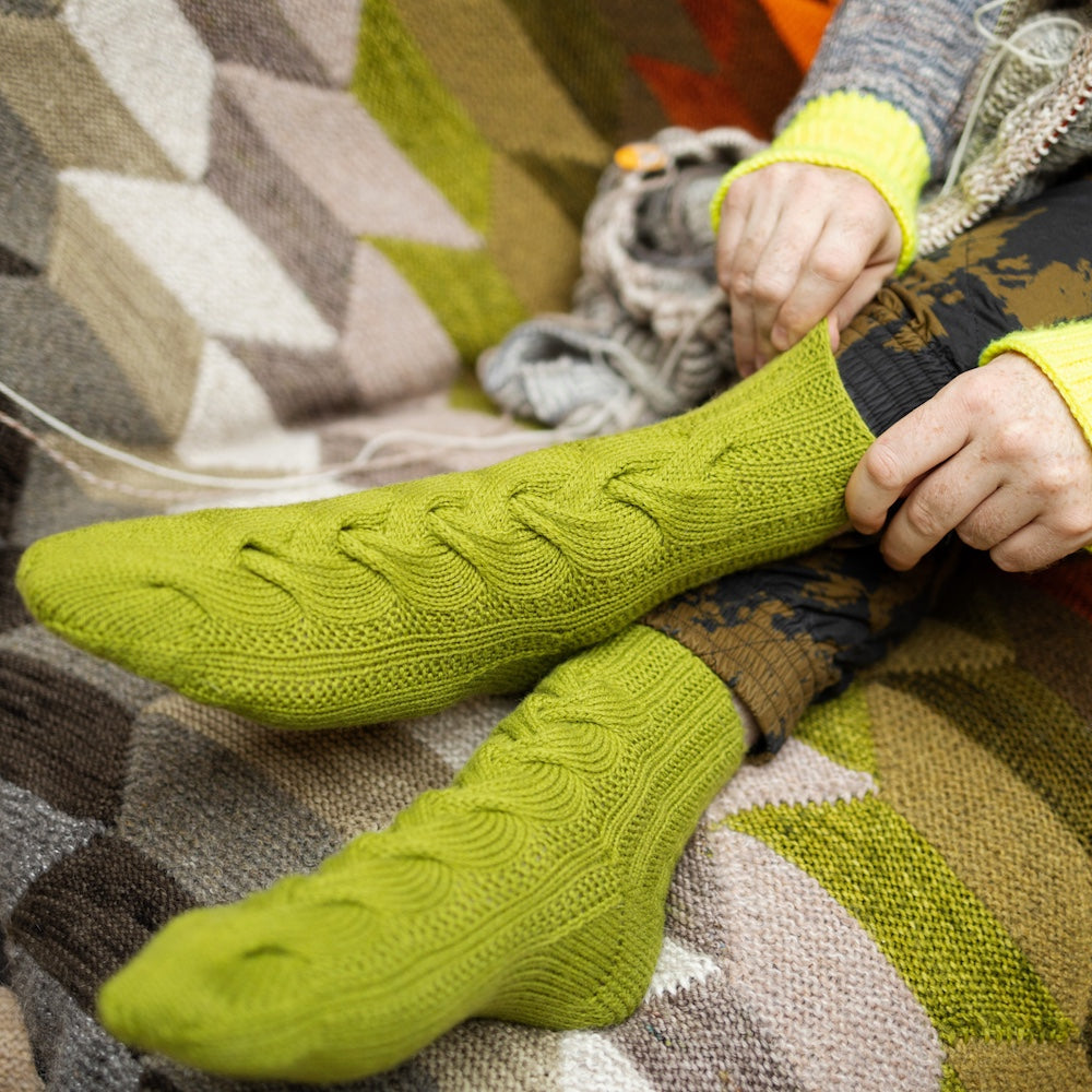 Billowing Braid Socks
