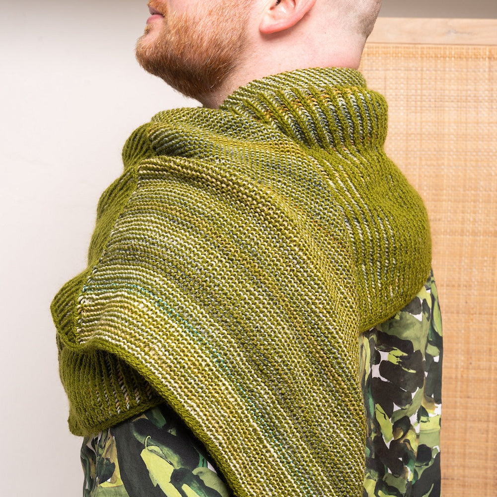 Briogarter Split Shawl