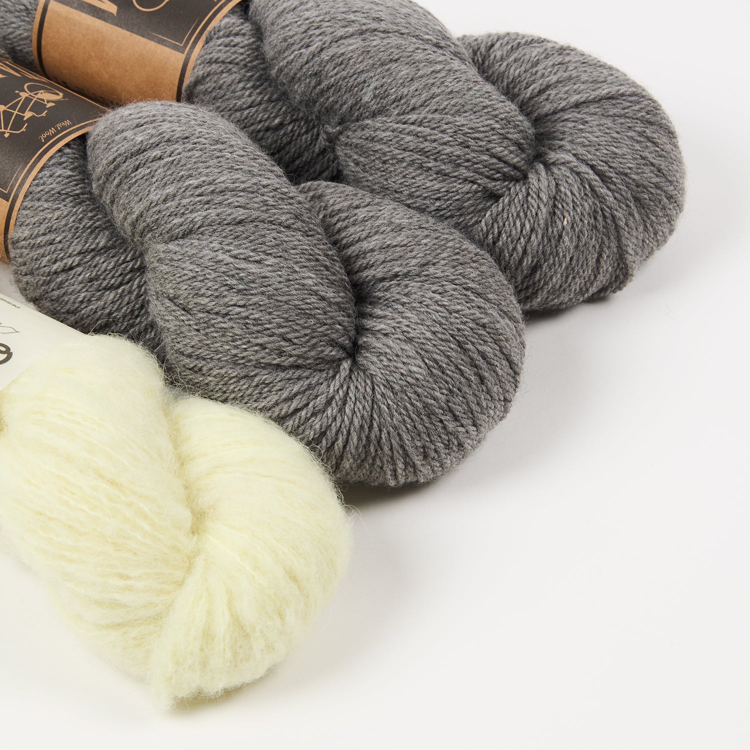 SHOCKING GREY