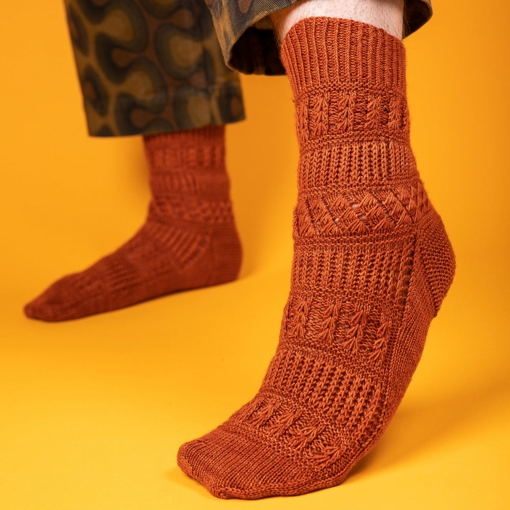 BRIORNATE SOCKS PATTERN