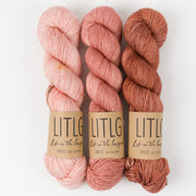 Life in The Long Grass COSY GLOW Merino wool Fingering Quick Kits