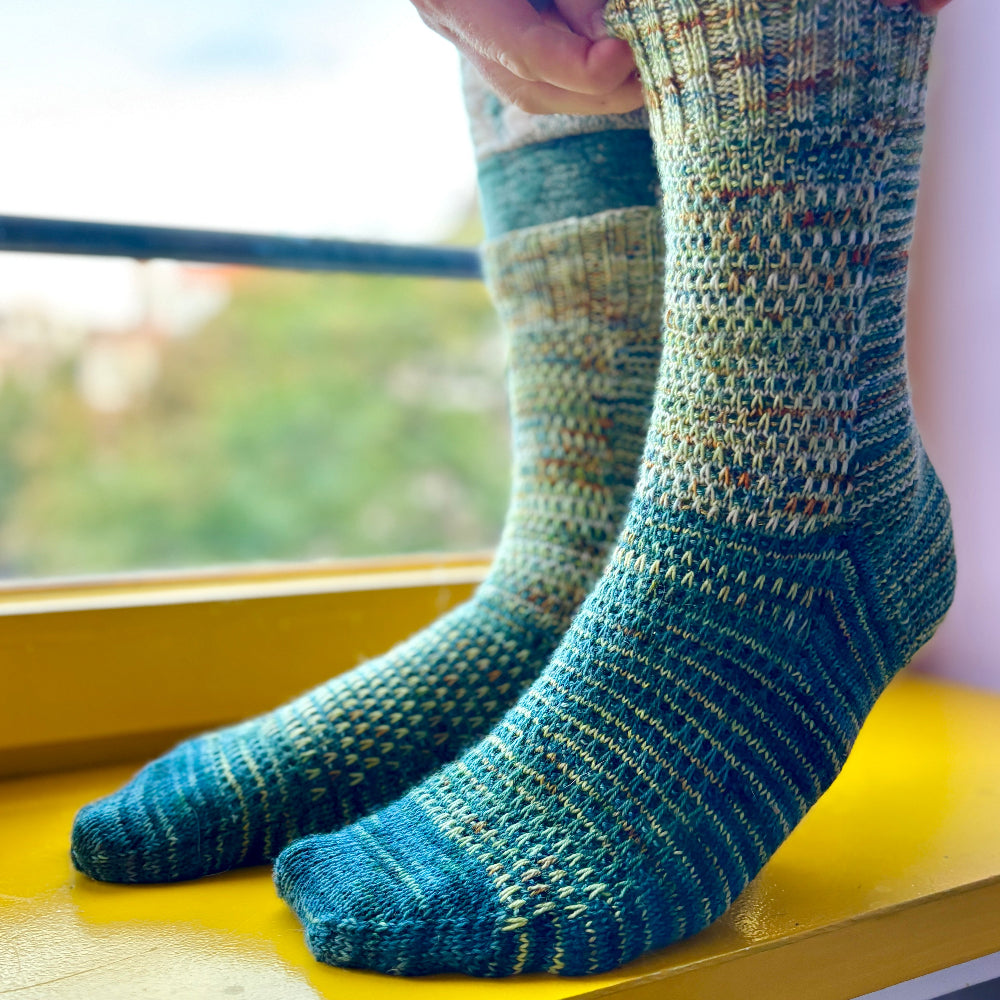 CAFE KNITTING SOCKS PATTERN