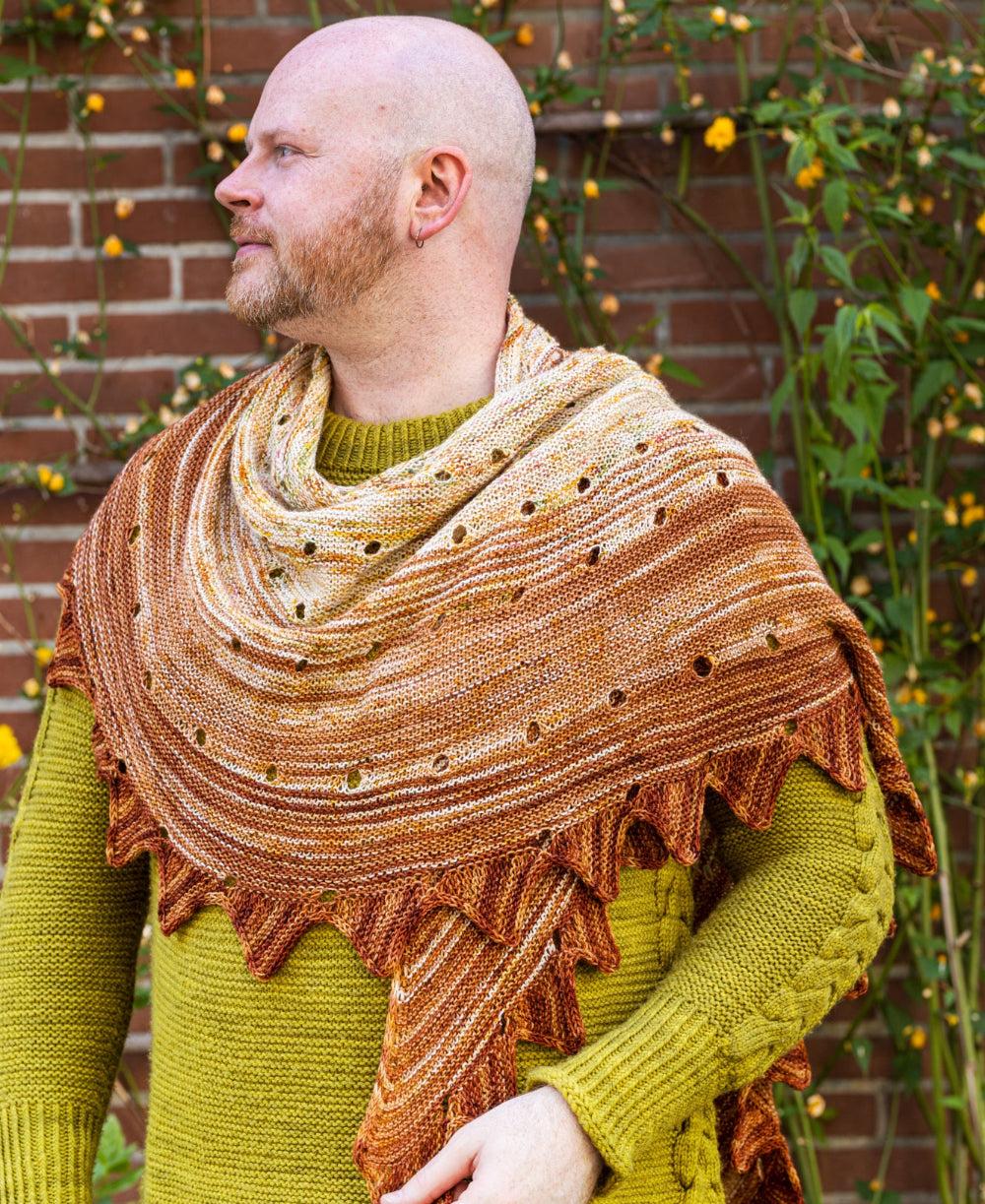 CAMP CRAFT SHAWL PATTERN