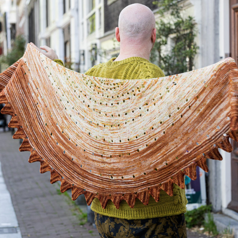CAMP CRAFT SHAWL PATTERN