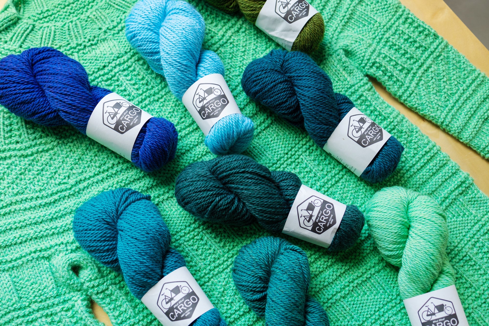 CARGO COLLAGE SWEATER PATTERN