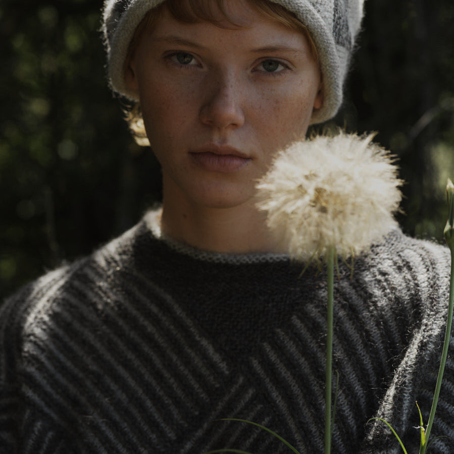 A KNITTING LIFE 1 - BACK TO TVERSTED