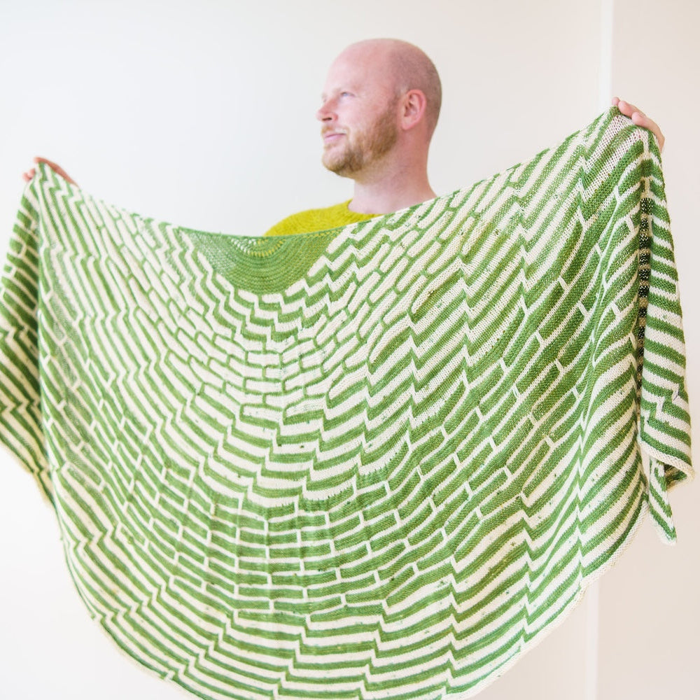 Contrast Blast Shawl