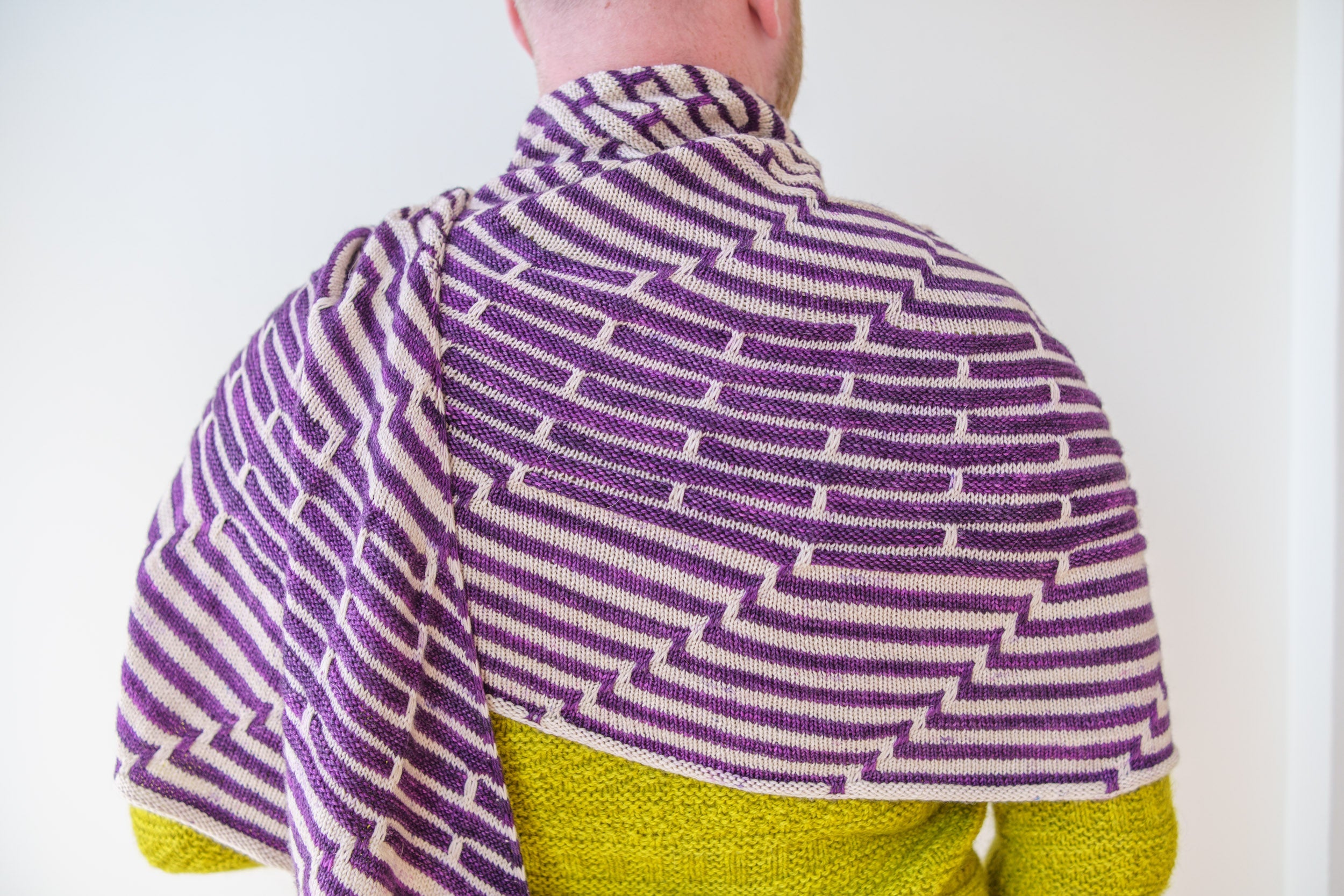 CONTRAST BLAST SHAWL PATTERN