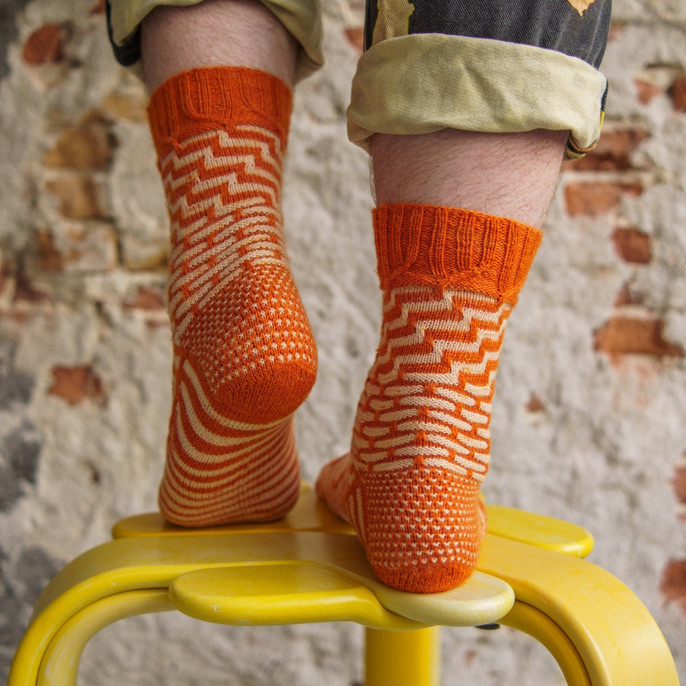 Contrast Blast Socks