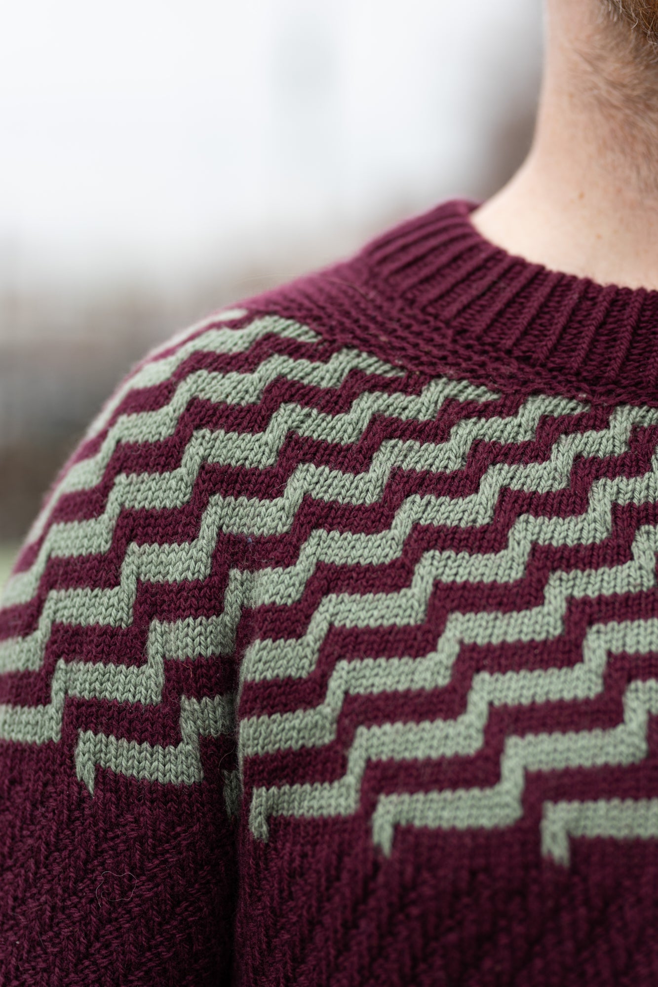 CONTRAST BLAST SWEATER PATTERN