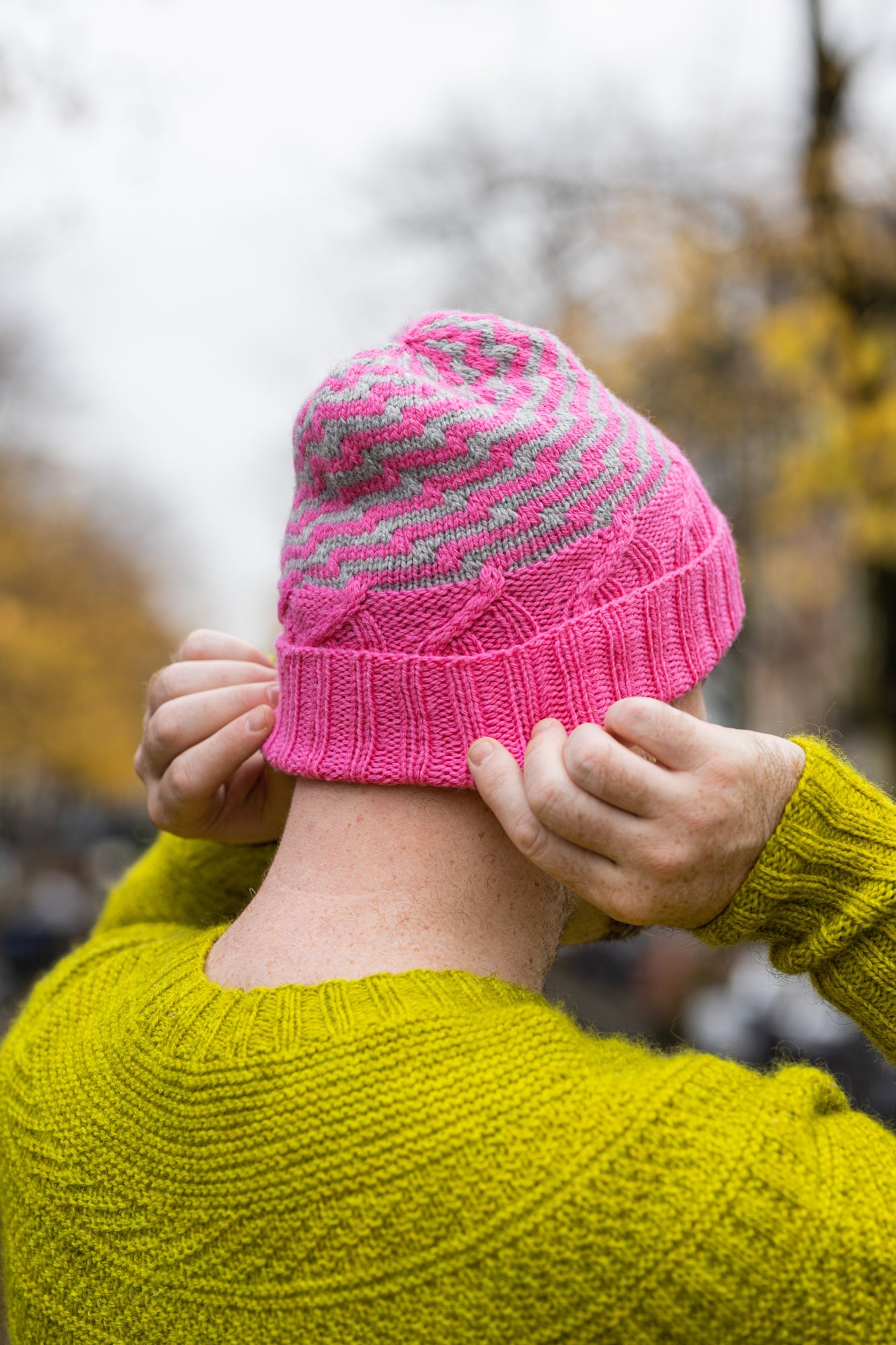 CONTRAST BLAST HAT PATTERN