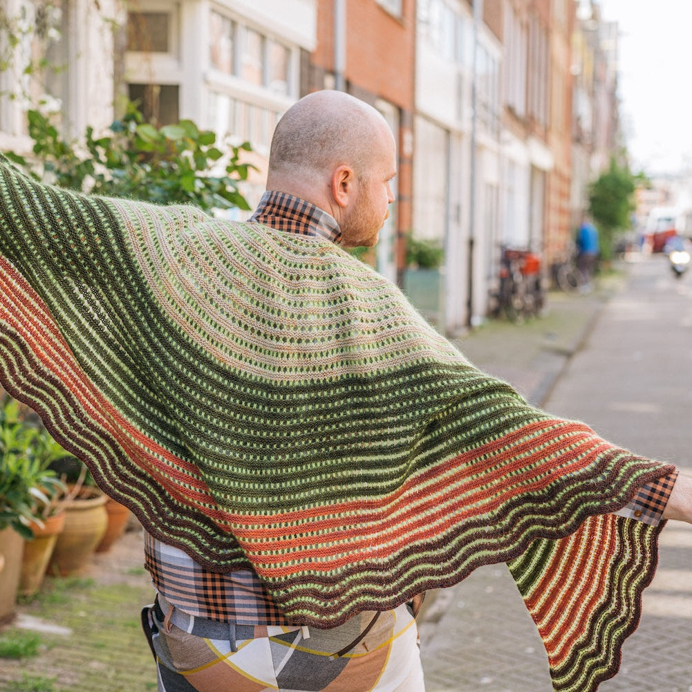 Curvette Shawl