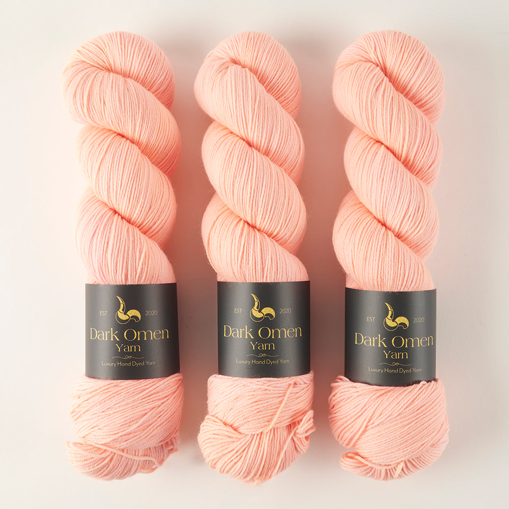 Dark Omen Yarn MERINO SOCK - EARLY BIRD Merino wool Nylon Fingering Yarn