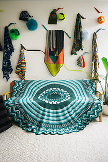SLIPSTRAVAGANZA BLANKET PATTERN