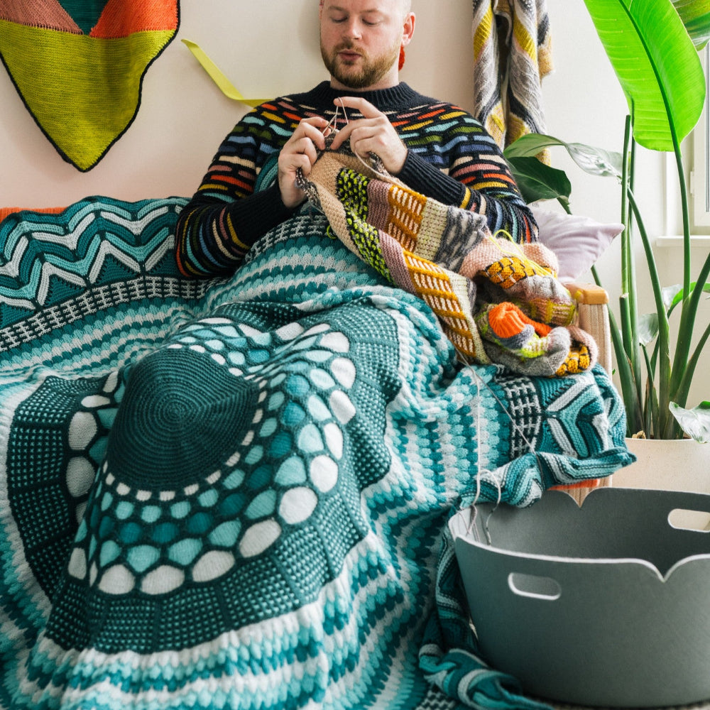 WESTKNITS NO. 10 CIRCULAR BLANKETS