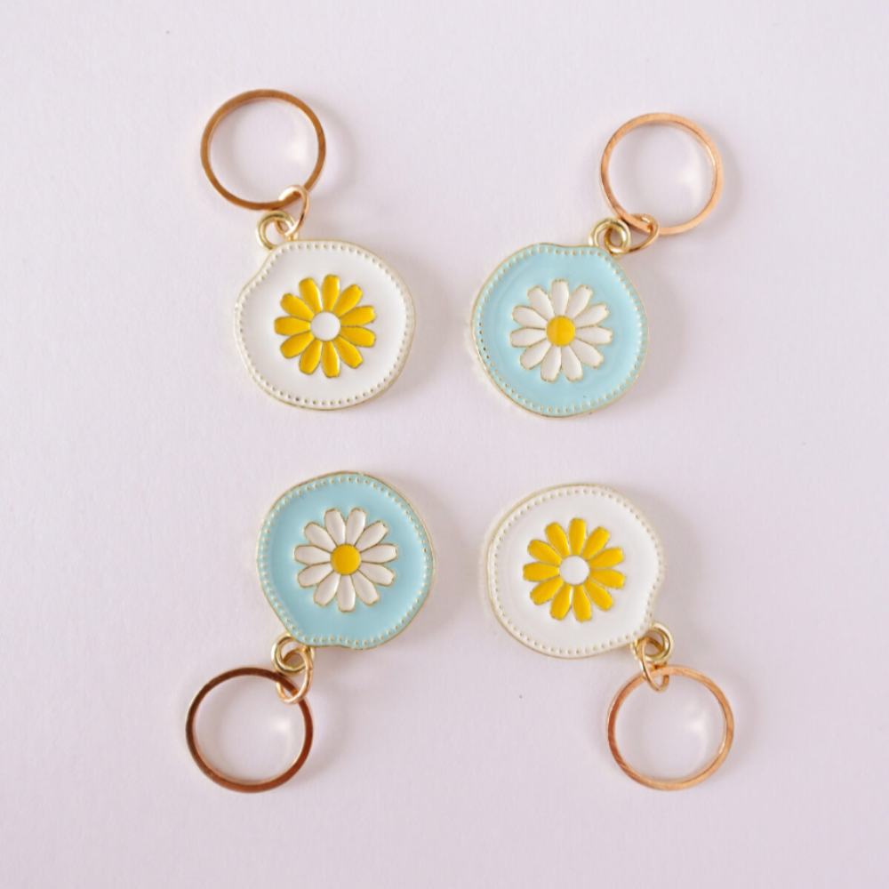 MARKER RINGS - DAISIES (BLUE AND WHITE)