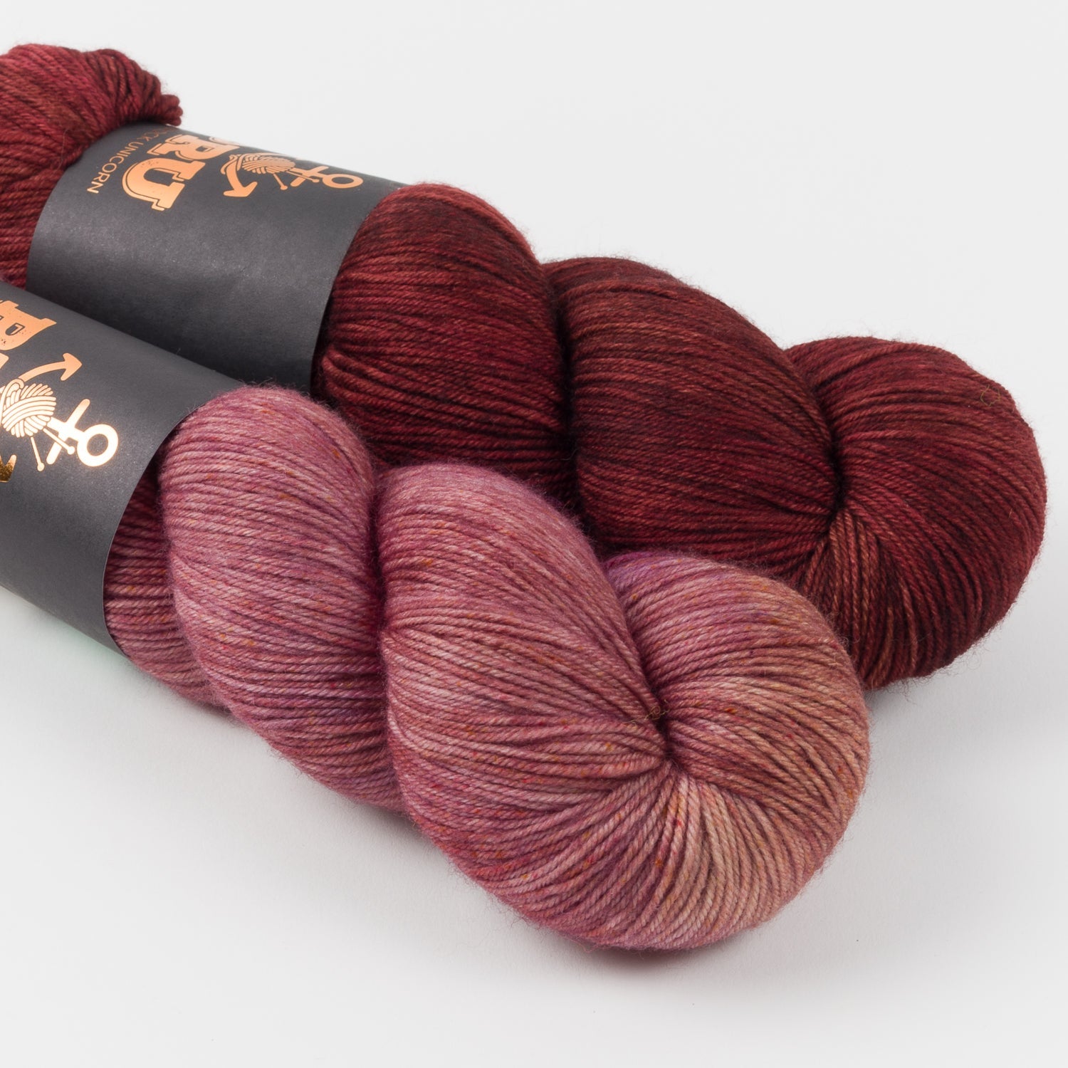 WESTKNITS KIT - DAMASK COLA