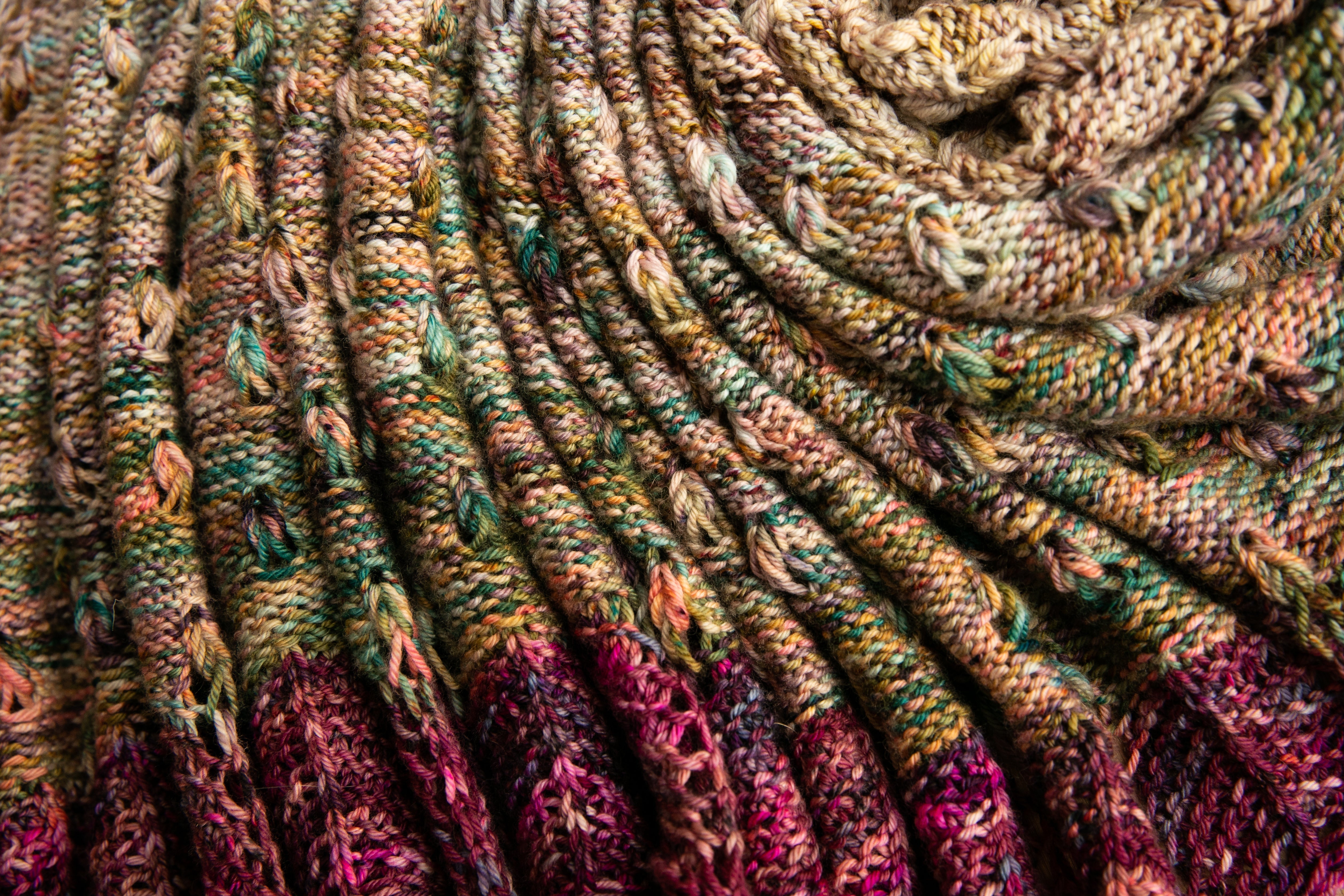 DANCING DROPLET SHAWL PATTERN