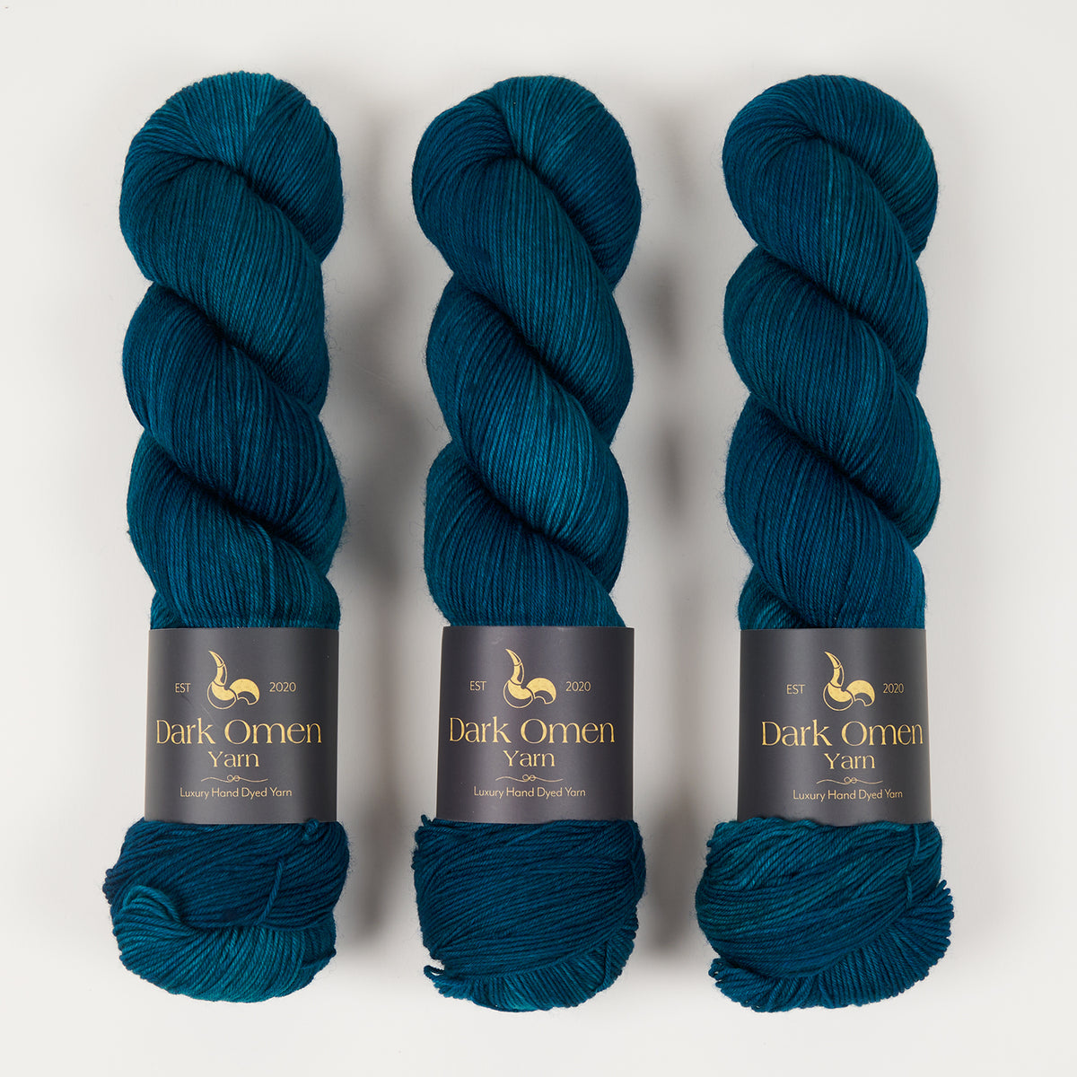 Dark Omen Yarn MERINO SOCK - AMDUSIAS Merino wool Nylon Fingering blue Yarn