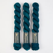 Dark Omen Yarn MERINO SOCK MINI - AMDUSIAS Merino wool Nylon Fingering blue Yarn