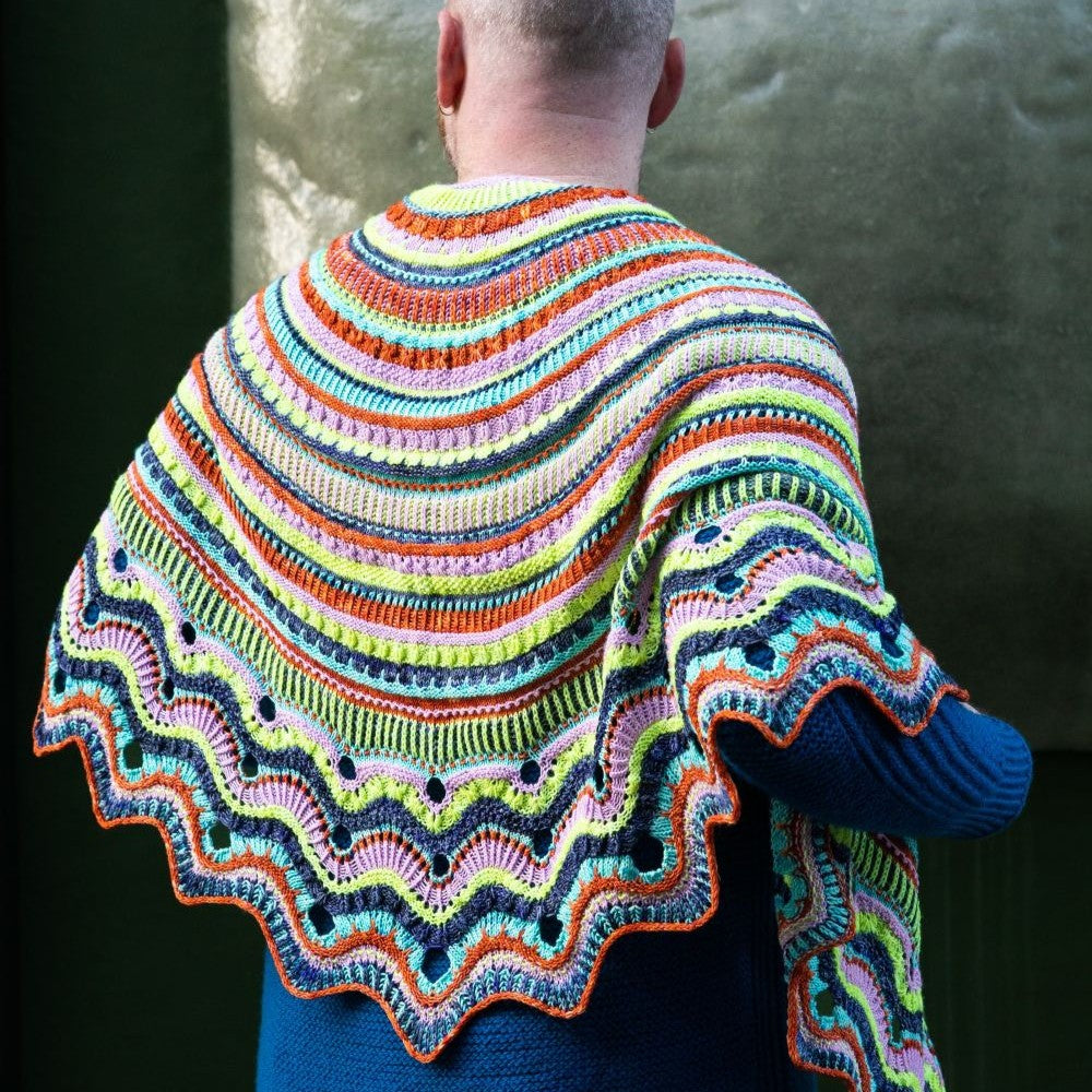 DELECTABLE COLLECTIBLE SHAWL PATTERN