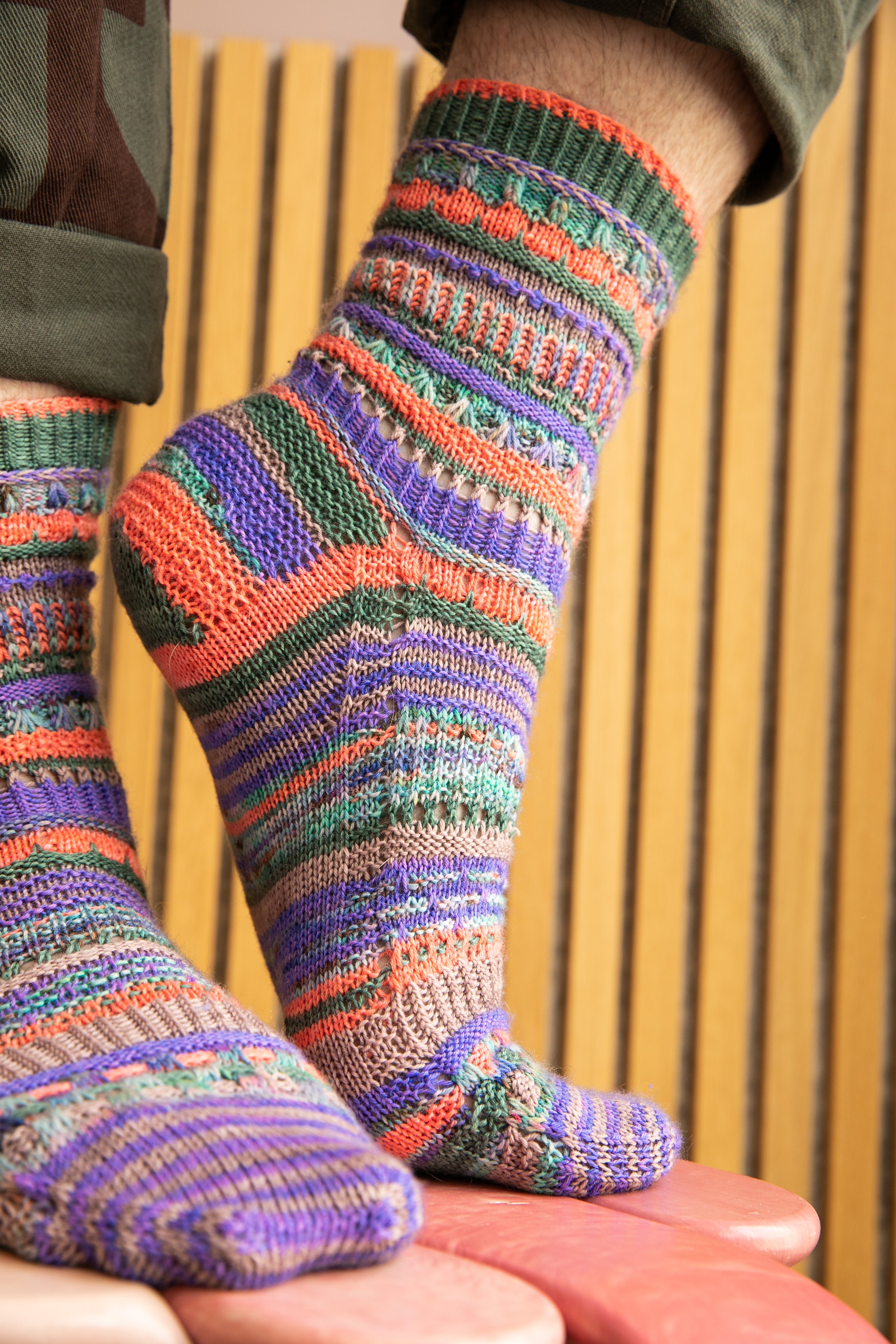 DELECTABLE COLLECTIBLE SOCKS PATTERN