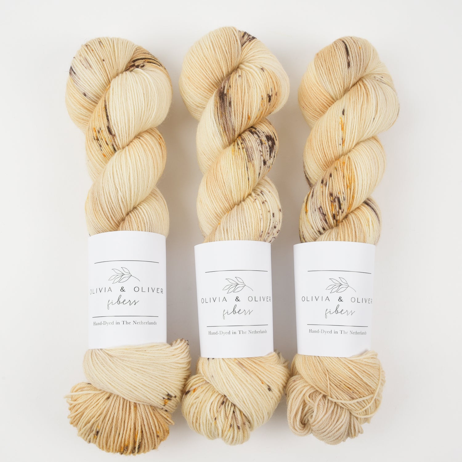 Olivia & Oliver OLIVIA BFL - EGGNOG BFL Wool Blue Faced Leicester Fingering beige Yarn