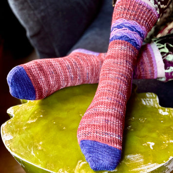 Embossed Jacquard Socks