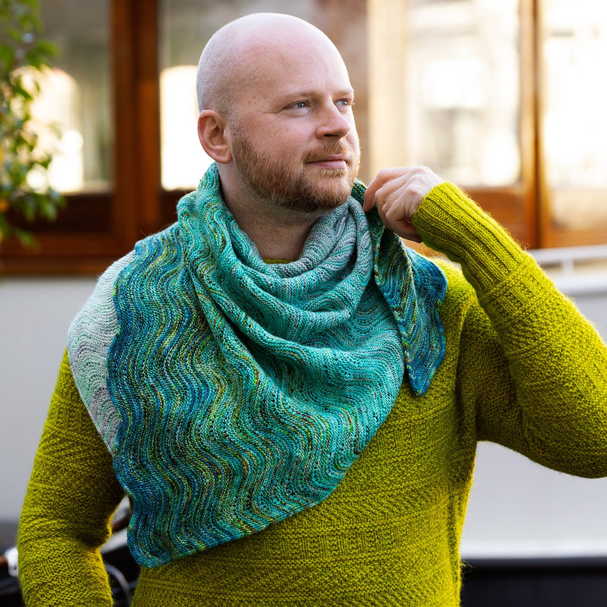 Faded Undulation Shawl