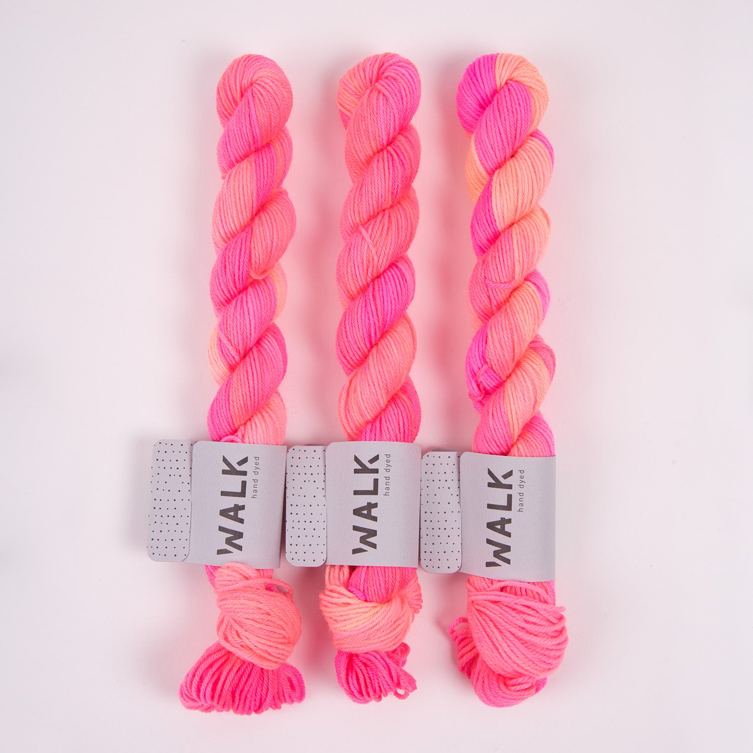 WALK Collection TOUGH SOCK MINI - FLAMINGO PINK Merino wool Nylon Fingering pink neon Yarn