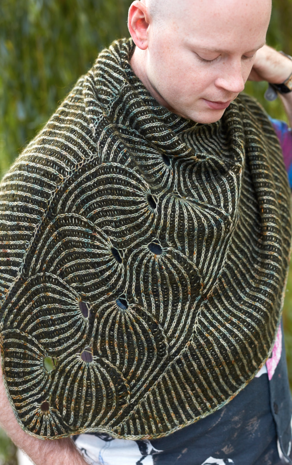 FLYING FOXTAIL SHAWL PATTERN