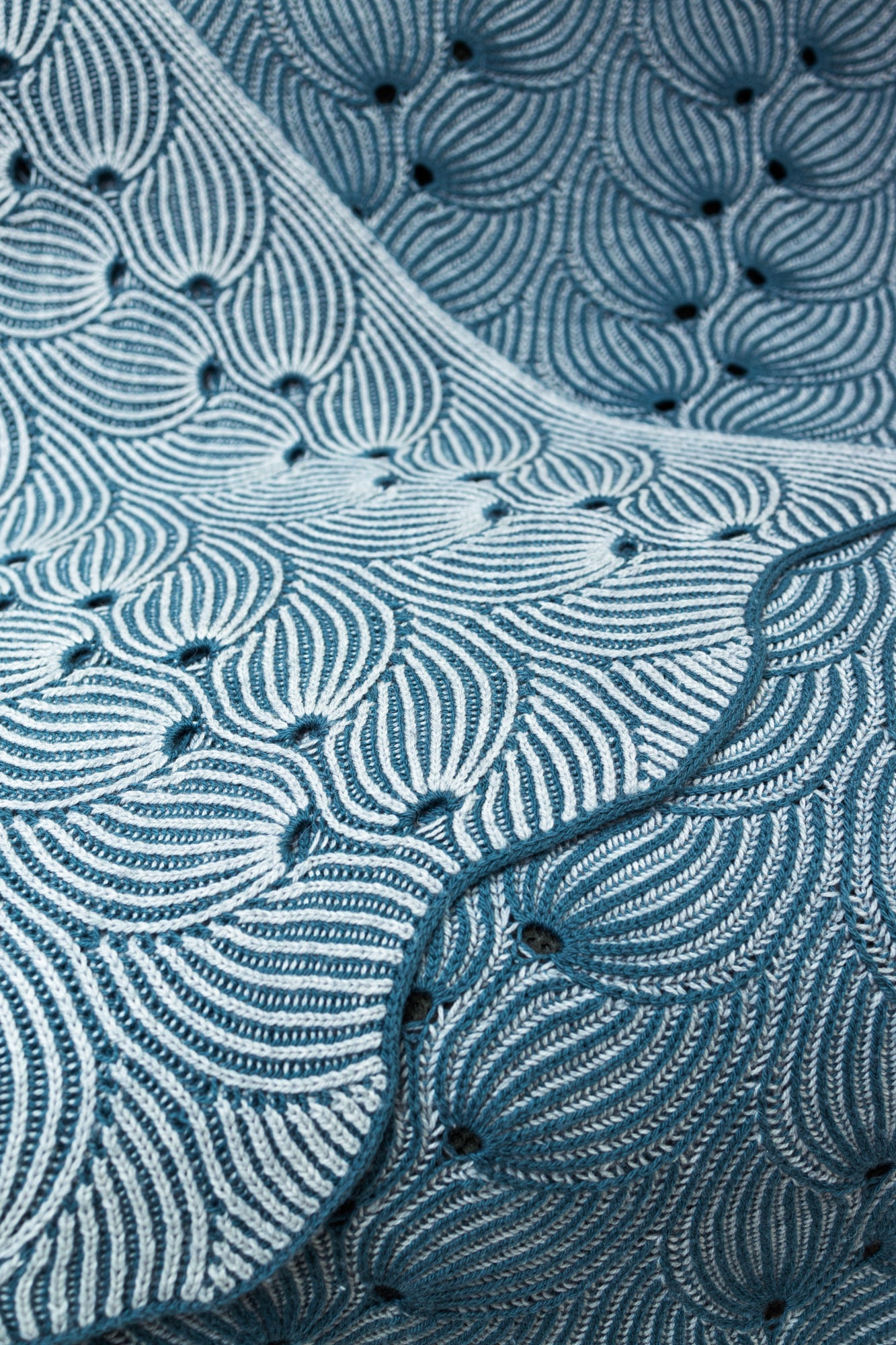 FLYING FOXTAIL BLANKET PATTERN