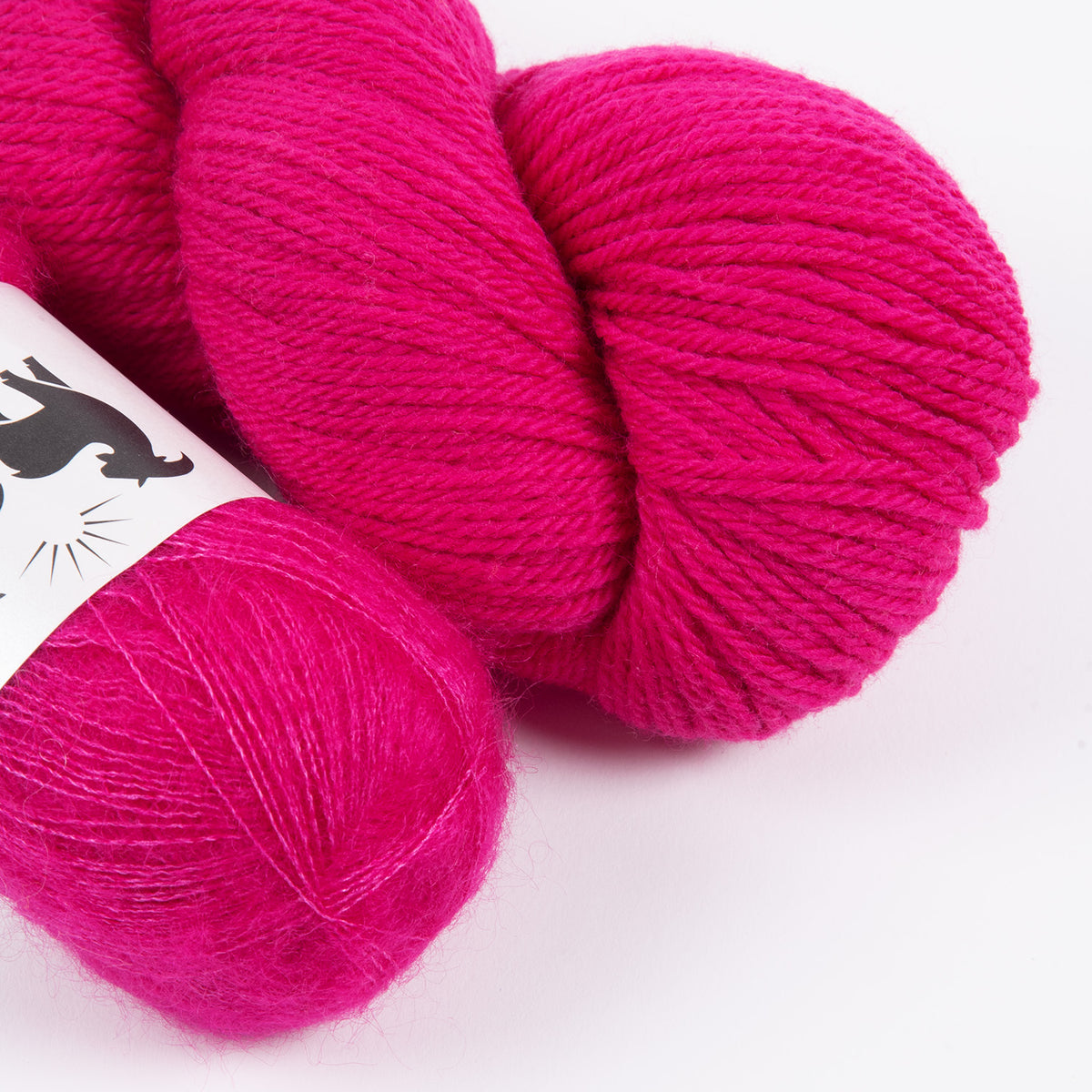 FUCHSIA MOHAIR MATCH TRIO DK