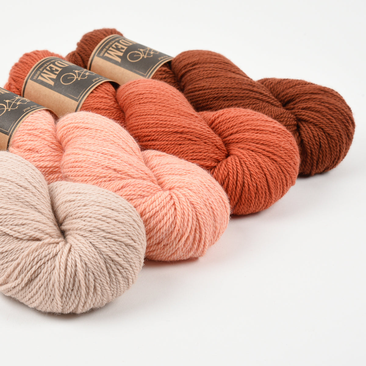 GEOGRADIENT BLANKET - SANDY GRADIENT