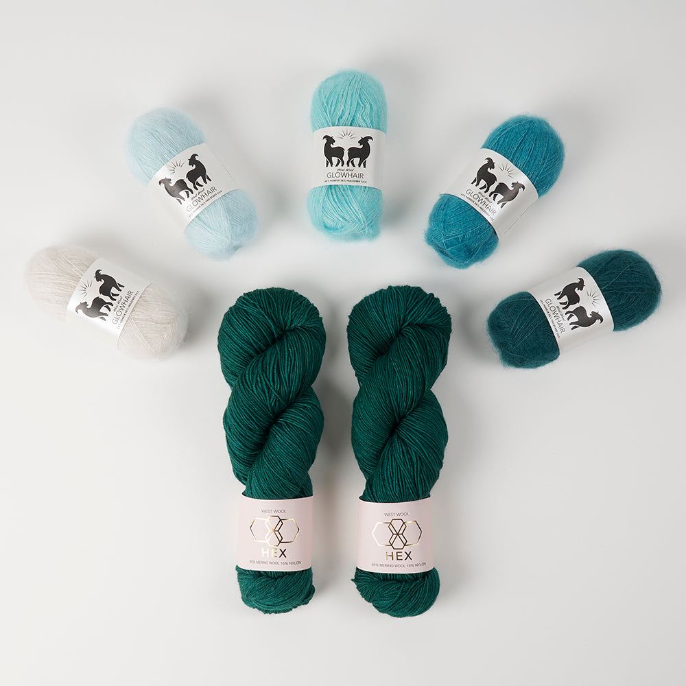 GLOW ALONG 2026 - GLOWING PEACOCK