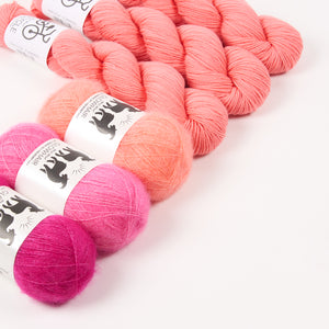 GLOWHAIR FROST COWL - FABULOUS FLAMINGO