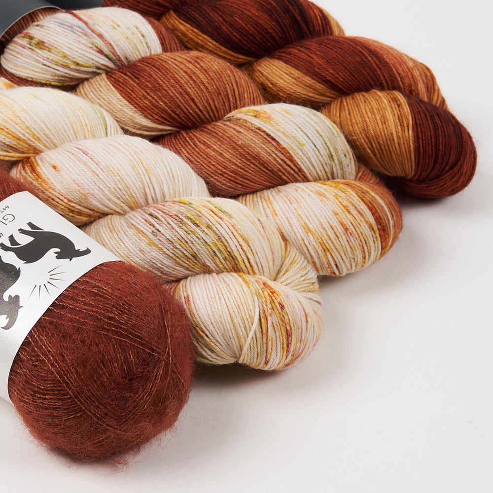 GREYKJAVIK SHAWL - HIKING CAMPGROUND