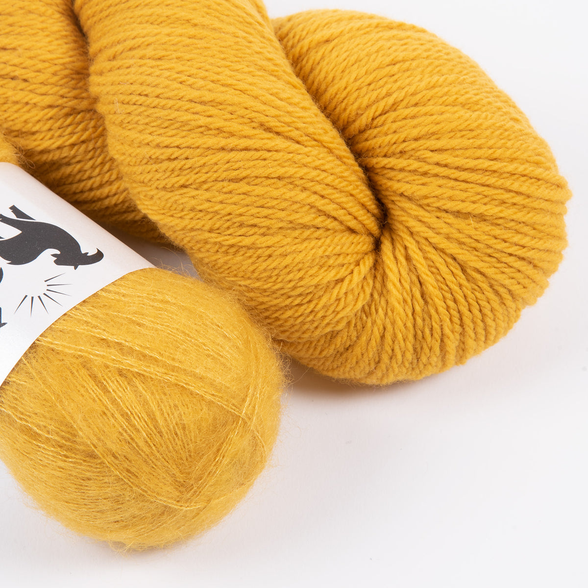 GLOW MOHAIR MATCH DK