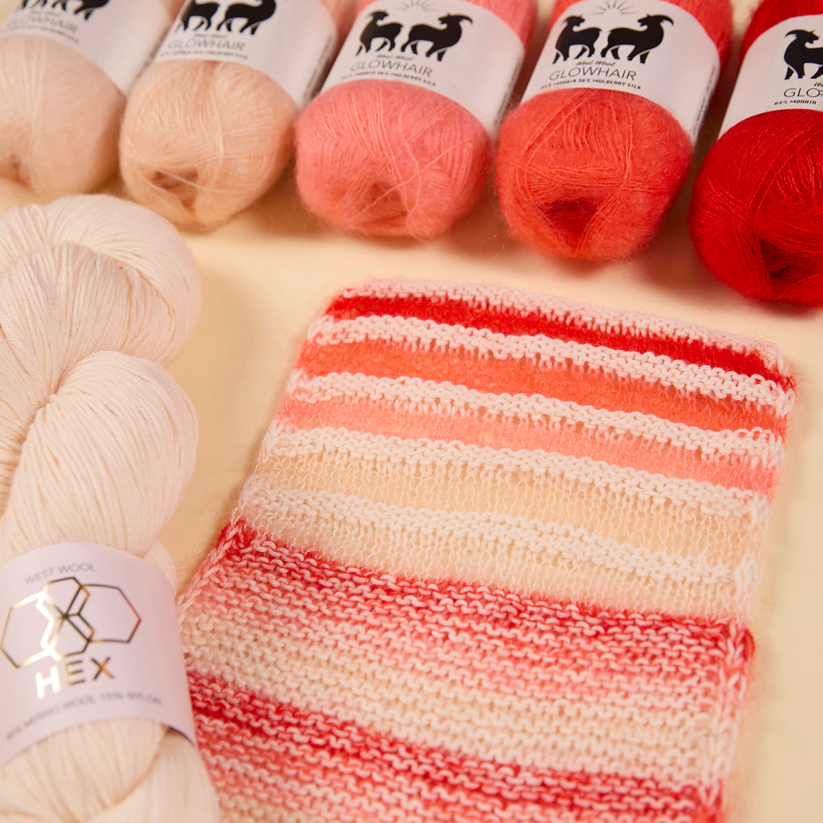 GLOW ALONG 2026 - GLOWING PEACH