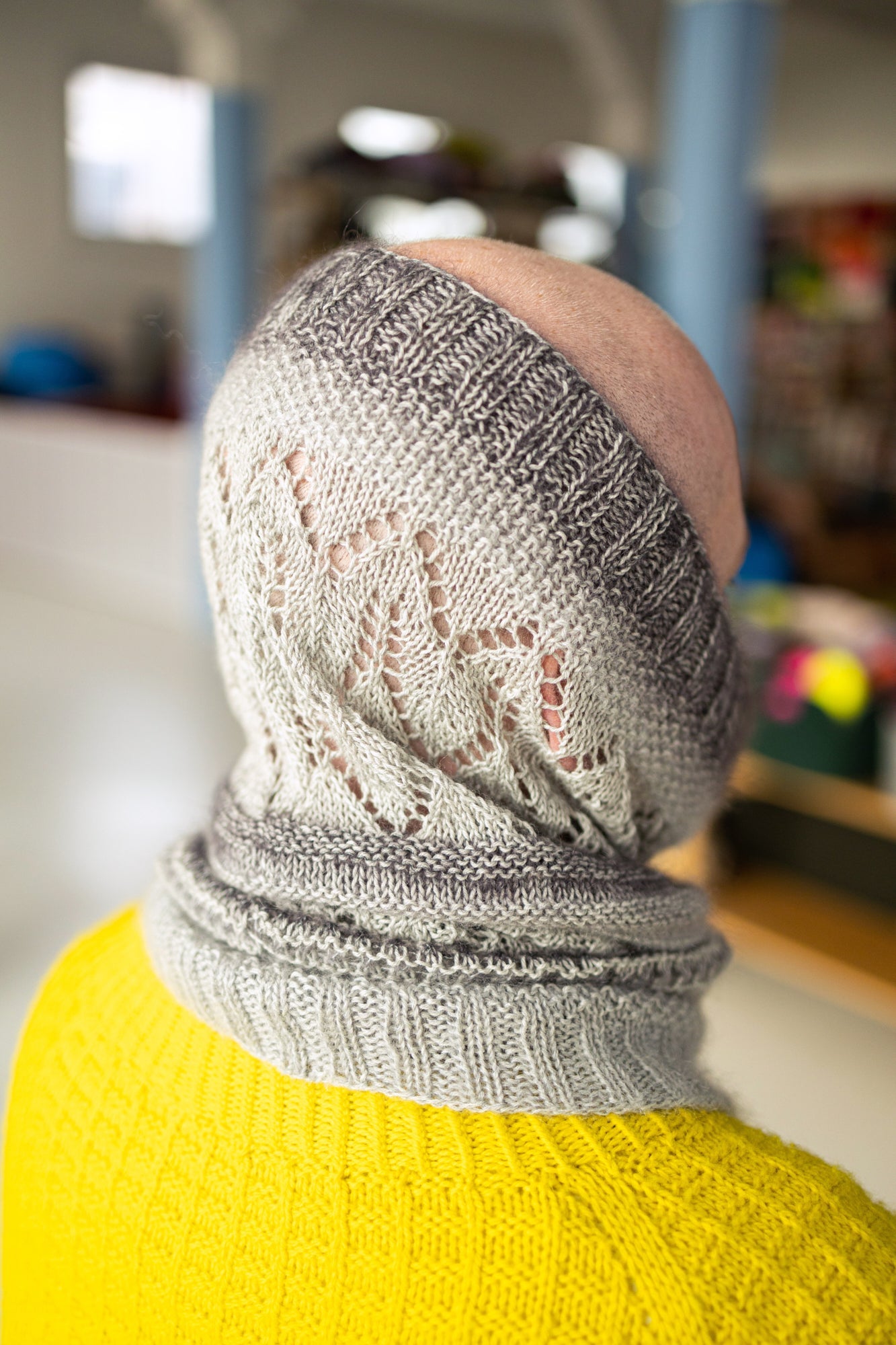 GLOWHAIR FROST COWL PATTERN