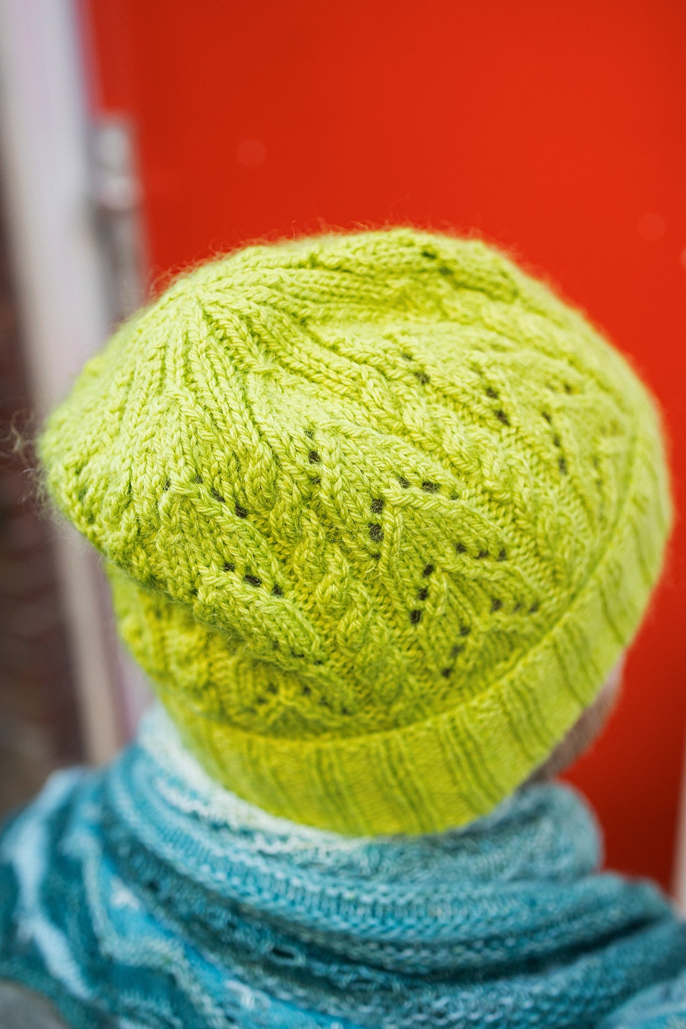 GLOWHAIR FROST HAT PATTERN