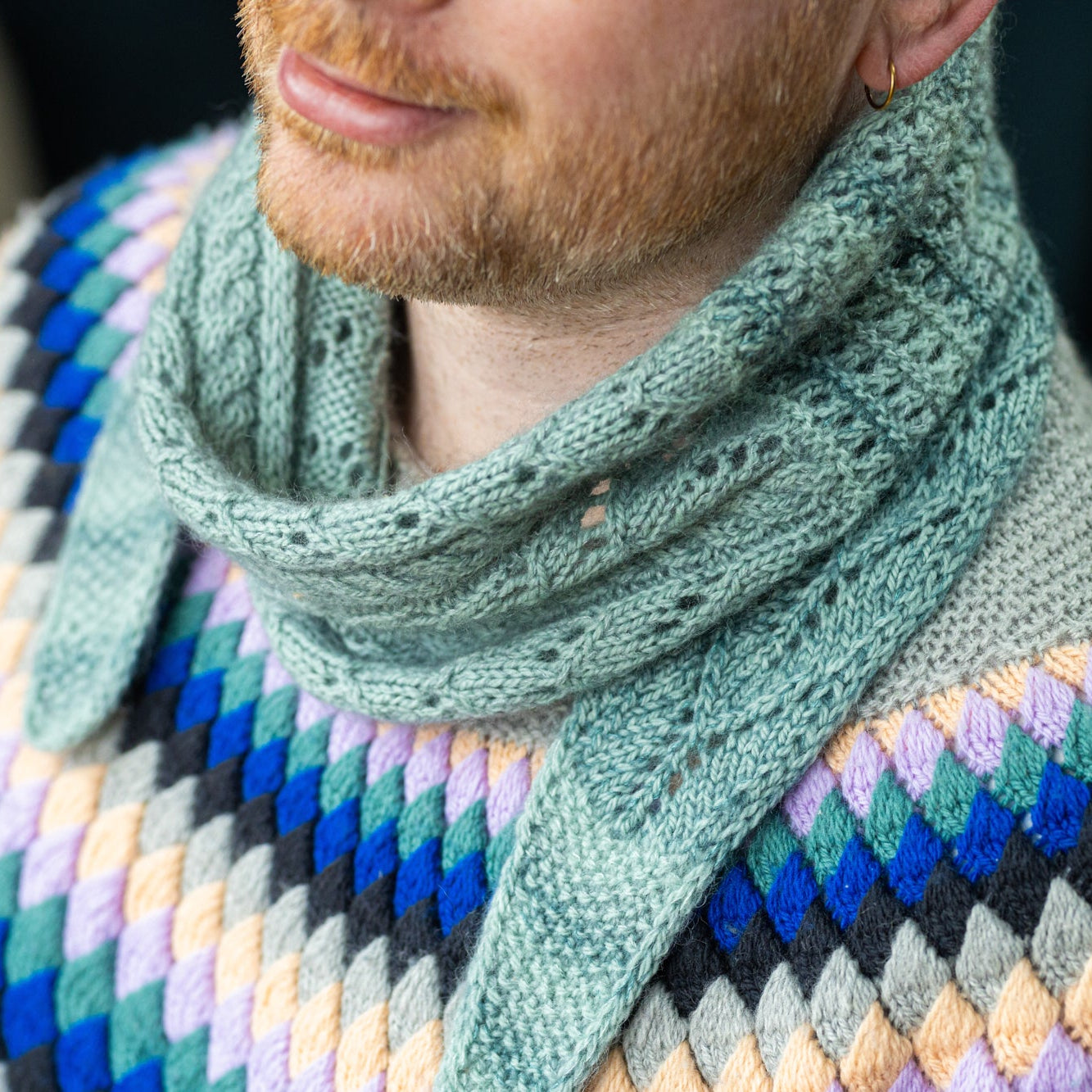 Glowhair Frost Scarflet