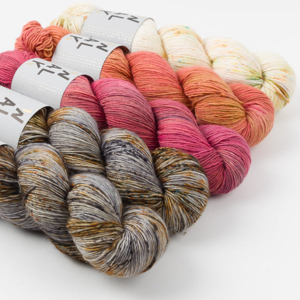 GLOWING SKIES - Stephen & Penelope