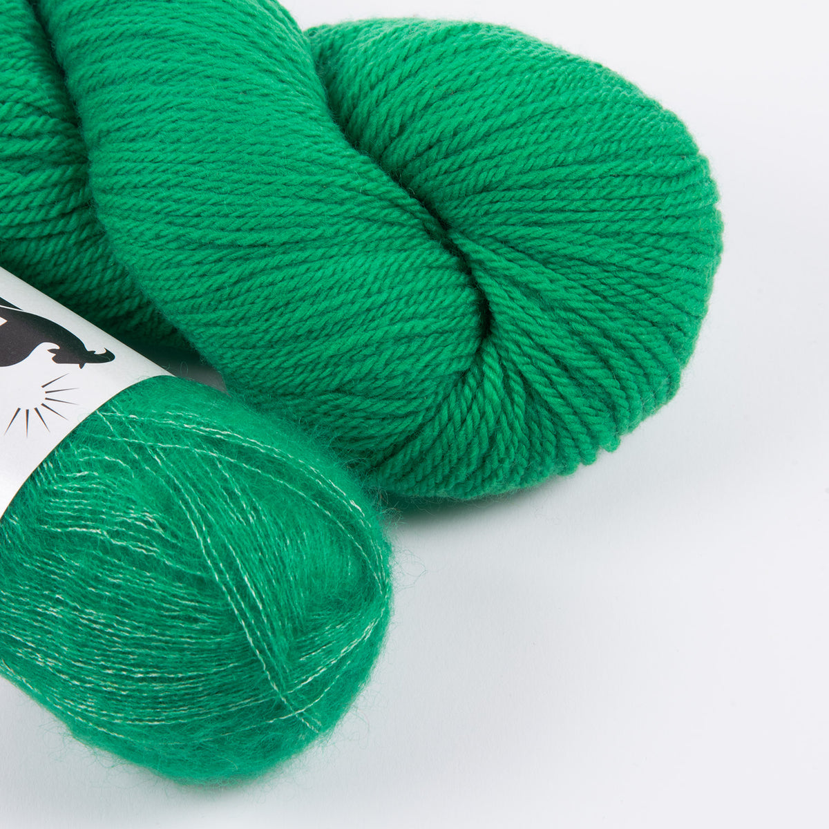 GRASS GREEN MOHAIR MATCH FOUR DK