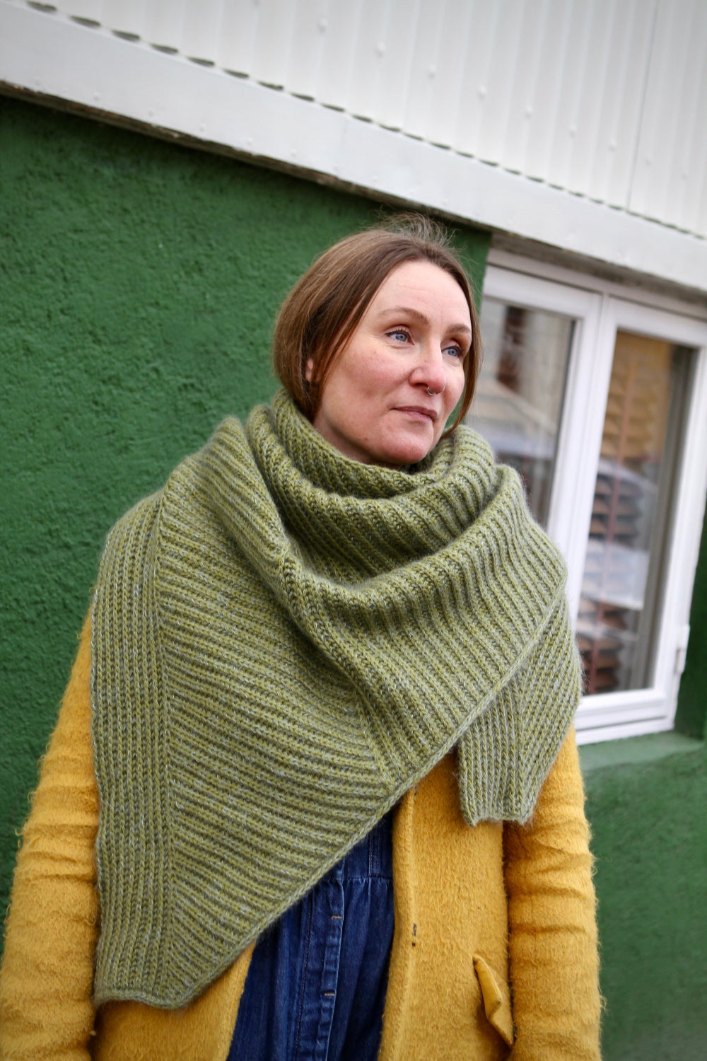 GREYKJAVIK SHAWL PATTERN